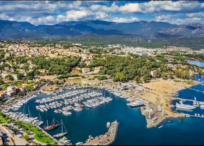 Вилла Le Corail Rouge Corse Леччи